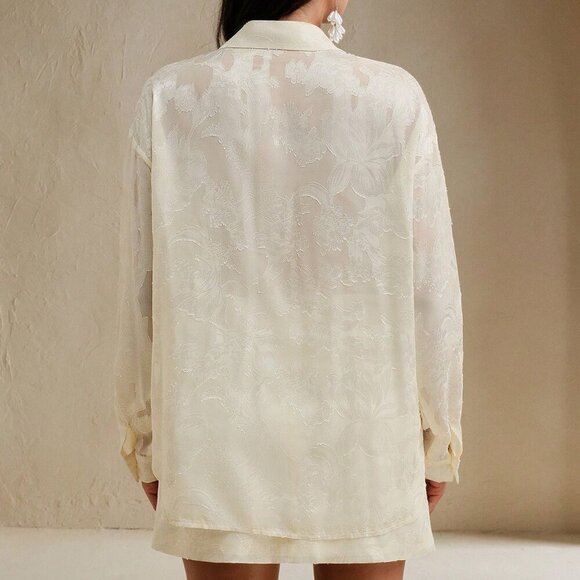 Elegant Women's 3d Flower Embellished  Long Sleeve Blouse & Skirt set - Picture 3 of 7